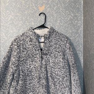 Time and tru Sherpa pullover